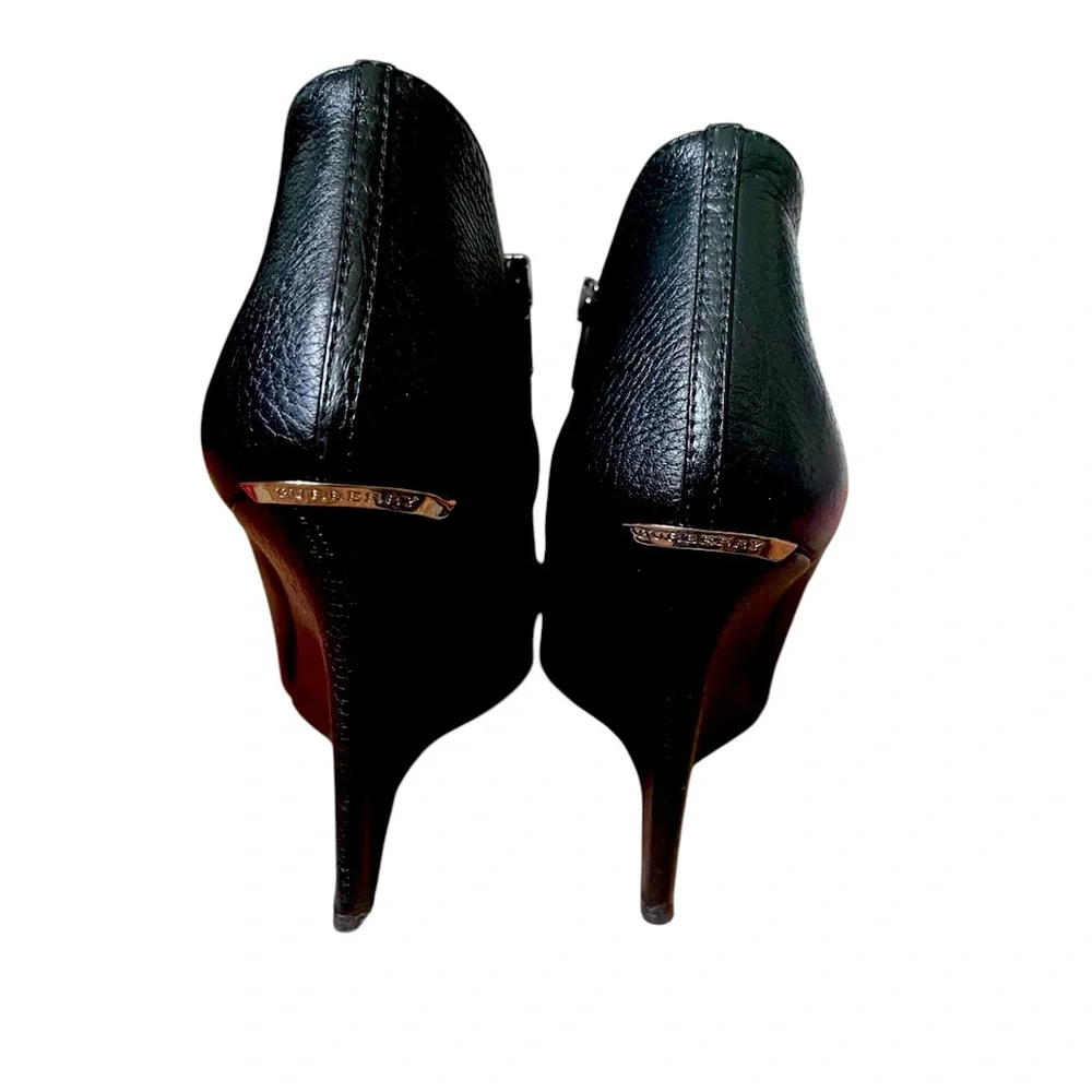 Burberry Size 9 Black Leather Peeptoe Booties